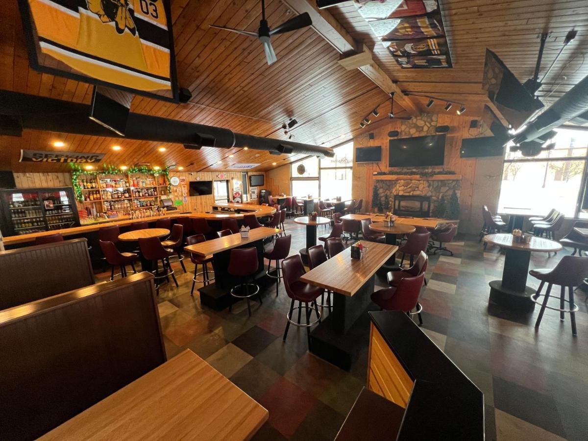 The Patch Lodge Warroad Exterior foto